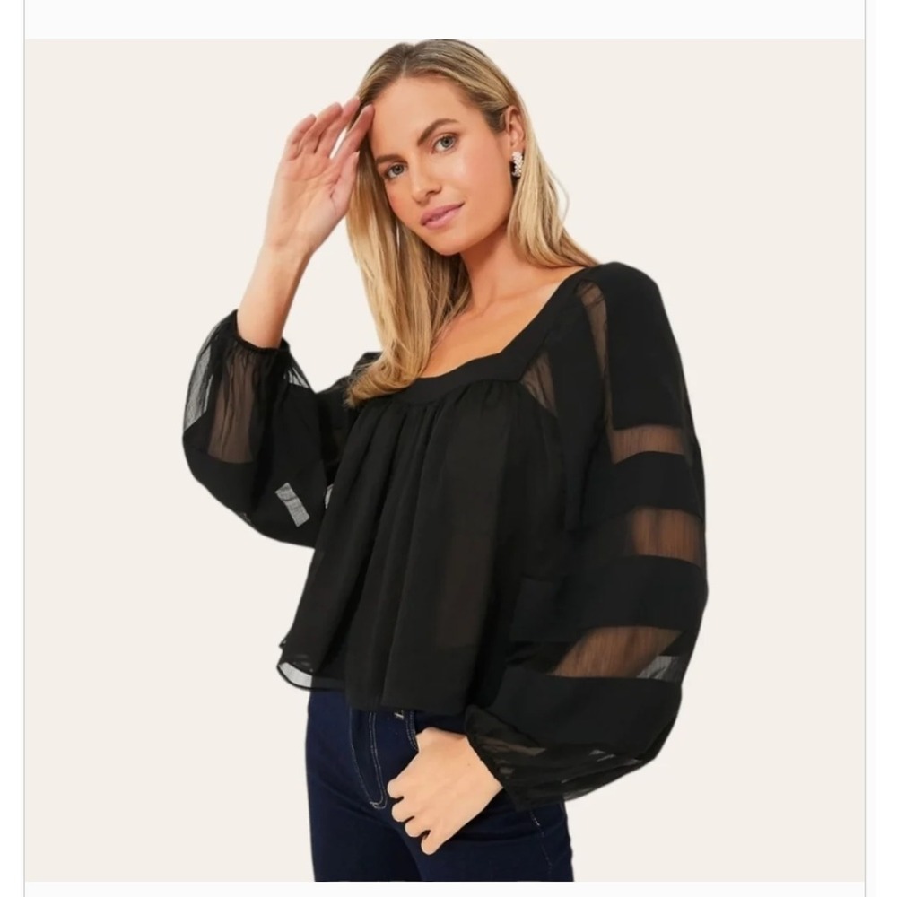 NWT Tuckernuck Sheer Flowy Square Neck Cropped Alexa Oversized Blouse Coquette